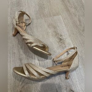 IDIFU Gold Strappy Metallic Finish Kitten Heel Sandals